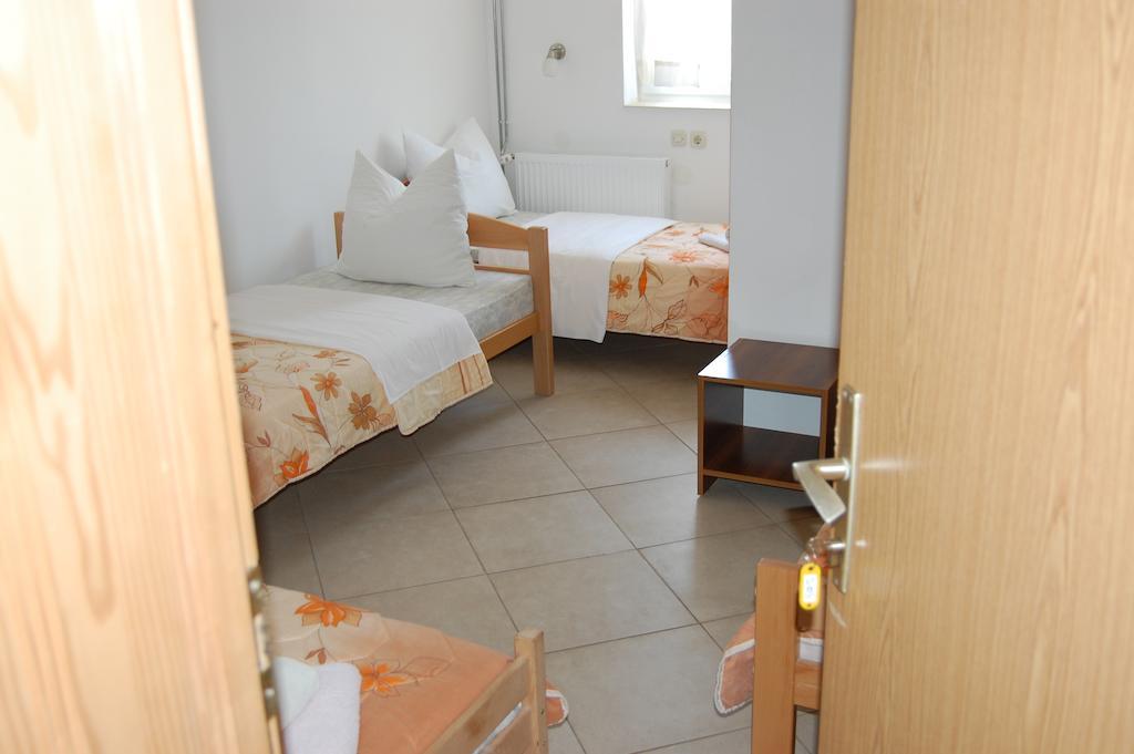 Guesthouse Panna Maria Medugorje Ruang foto