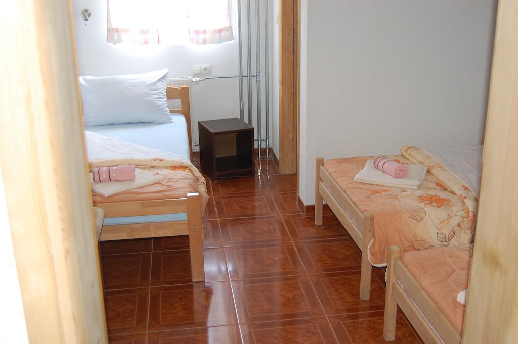 Guesthouse Panna Maria Medugorje Ruang foto