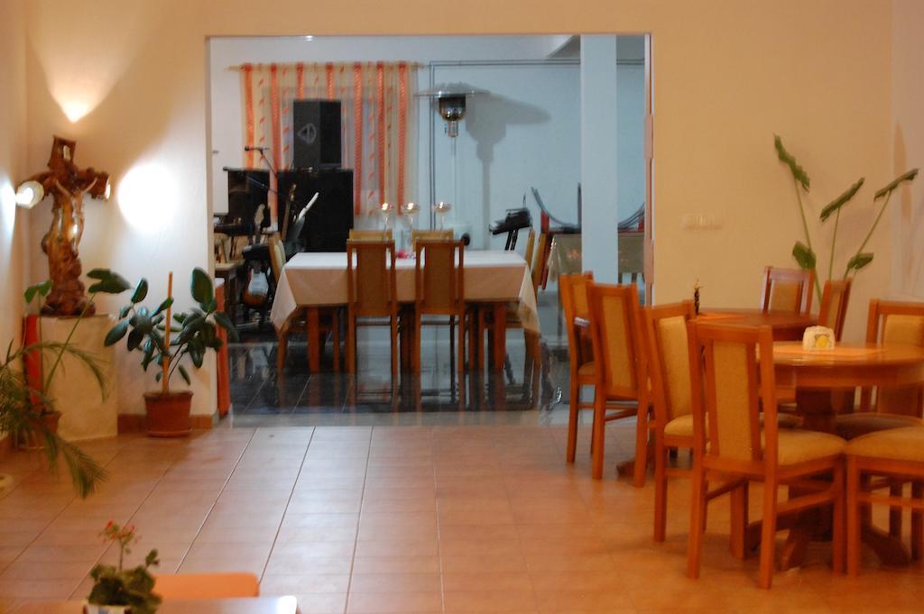 Guesthouse Panna Maria Medugorje Bagian luar foto